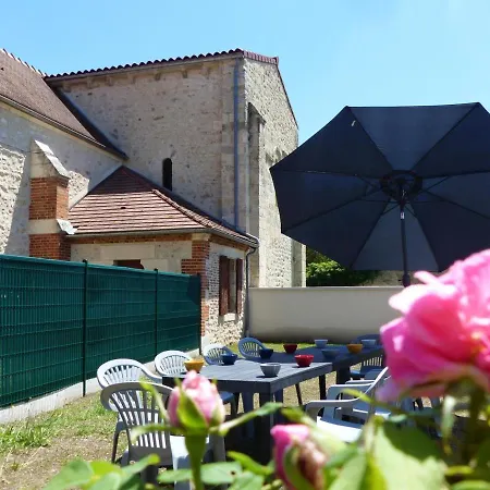 Calme Et Spacieux Au Coeur De La Campagne - Fr-1-489-416 Fourilles